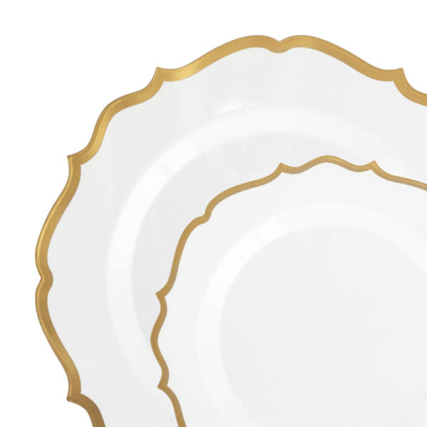 White and Gold Round Scalloped Plastic Plates 10 Pack - Contemporary