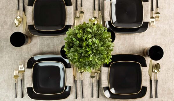 32 Pack Black and Gold Square Plastic Dinnerware Set (16 Guests) - Organic