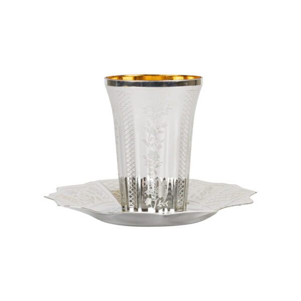 Round Kiddush Cups with Trays 5 Pack