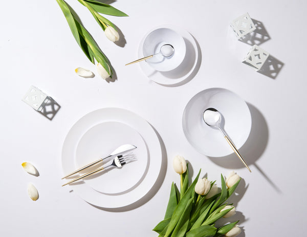 White Round Plastic Plates - Organic