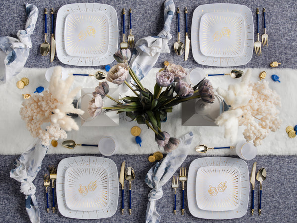 32 Piece Combo White and Gold Square Plastic Dinnerware Set 10" and 7.25" (16 Servings) - Chanukah