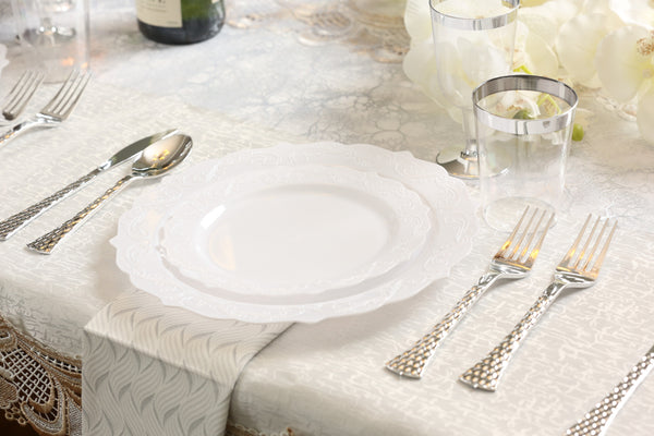White Round Plastic Dinner Plates - Elegant