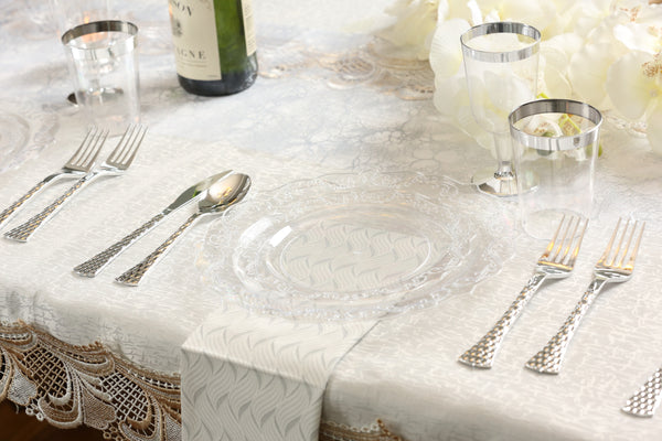 Clear Round Plastic Dinner Plates - Elegant